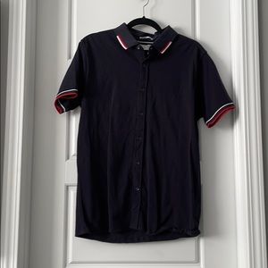 Short Sleeved Cotton Buttondown